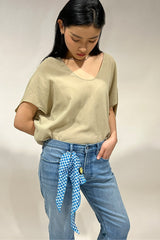 升級版絲綢頭巾藍色光學圖案