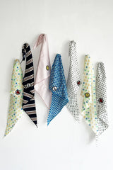 升級版絲綢頭巾藍色光學圖案