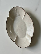 "Flower Wheel" 4-Petal Oval Saucer